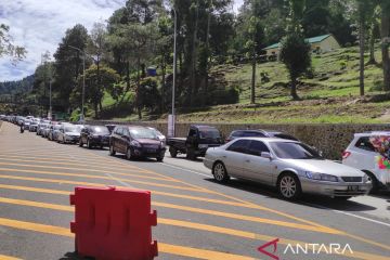 Polres Cianjur berlakukan sistem satu arah menjelang petang