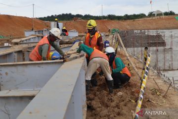 Ratusan warga IKN mulai dilatih keterampilan konstruksi