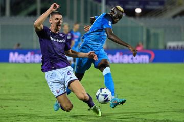 Napoli ditahan imbang tanpa gol oleh Fiorentina