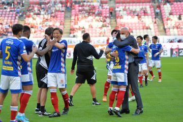 Yokohama Marinos bertahan di puncak Liga Utama Jepang