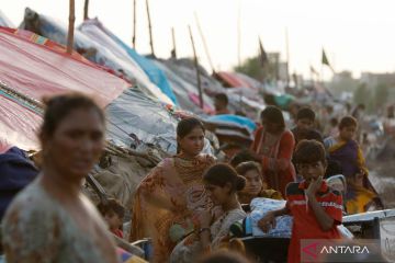 Pakistan selamatkan 2.000 orang dari banjir