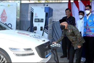 Wapres tinjau SPKLU PLN untuk KTT G20