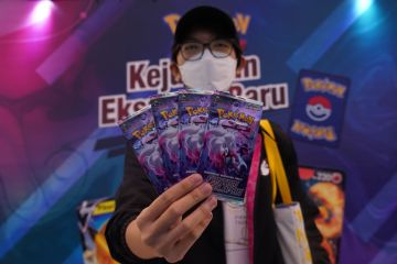 Kartu Pokemon "Fantom Kegelapan" sudah tersedia di Indonesia