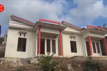 Kemensos beri tiga unit rumah untuk korban rudapaksa di Ambon