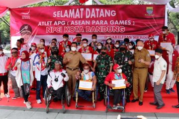 Bawa pulang 15 emas, atlet Paralimpik Kota Bandung disambut hangat