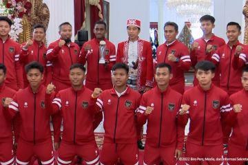 Kado kemerdekaan, Presiden Jokowi terima Timnas U-16 di Istana
