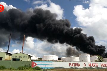 Kebakaran kapal tanker minyak Kuba sebabkan 1 tewas, 121 terluka