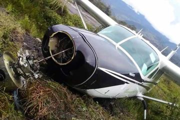 Pesawat berpenumpang tergelincir di Bandara Sinak Kabupaten Puncak