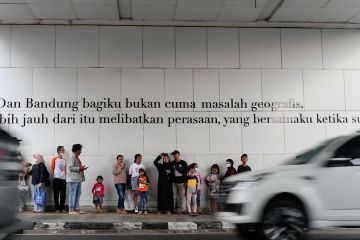 Ratusan mahasiswa dan ibu rumah tangga mengidap HIV/AIDS