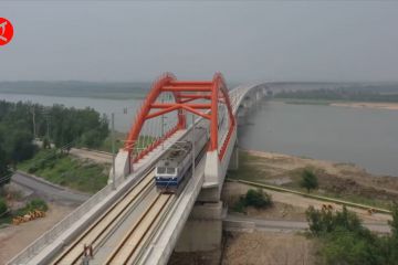 Dua jalur kereta di China utara masuki tahap debugging gabungan