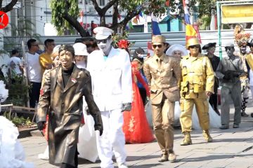 Semarak pawai kemerdekaan di Kota Tua Jakarta