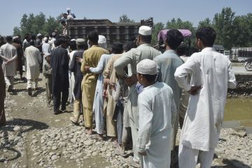 Palang Merah China bantu 300.000 dolar AS bagi korban banjir Pakistan