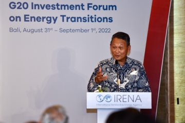 Hadiri forum transisi energi, Menteri ESDM ajak kolaborasi antarnegara