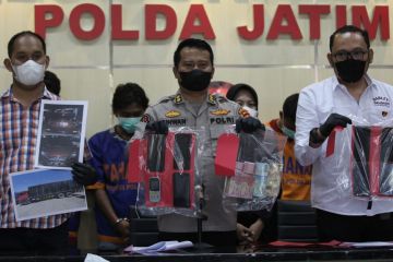 Polda Jatim bekuk tujuh pelaku penggelapan 30 ton gula rafinasi