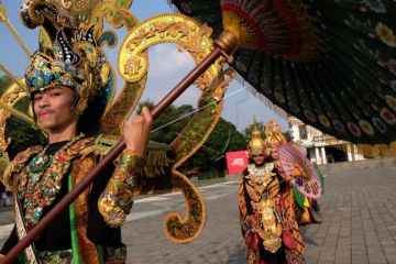 Pembukaan Festival Payung Indonesia