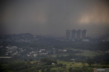 BMKG ingatkan waspada potensi hujan lebat di sejumlah provinsi