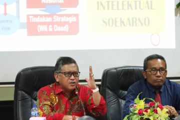 Hasto ajak mahasiswa bangun imajinasi Indonesia Maju