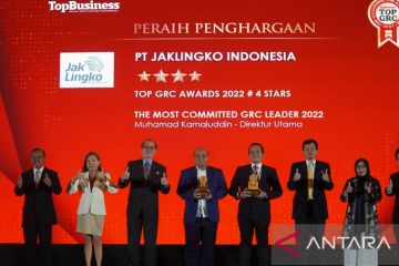 JakLingko sabet dua penghargaan TOP GRC Awards 2022