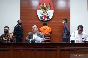 Mantan Wali Kota Ambon Richard Louhenapessy segera disidangkan