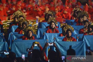 Pembukaan Makassar International Eight Festival and Forum