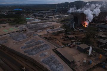 DUA PERUSAHAAN SMELTER NIKEL DI KONAWE