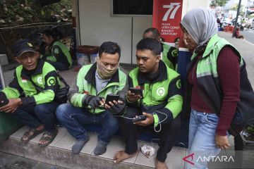 Indef: Kenaikan tarif ojol kerek inflasi hingga tambah penduduk miskin