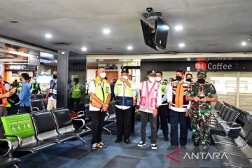 Kemenhub telah perbaiki landas pacu Bandara Halim yang terkelupas