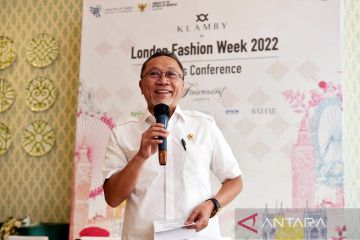 Mendag bangga merek fesyen RI melantai di London Fashion Week 2022
