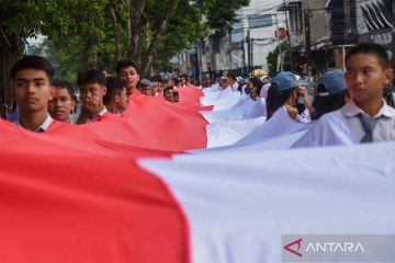 Kirab Merah Putih di Kota Medan