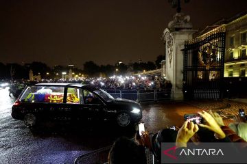 Jenazah Ratu Elizabeth tiba di Istana Buckingham