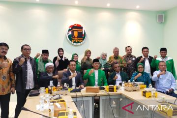 Mardiono minta Fraksi PPP di DPR satu komando kawal aspirasi umat