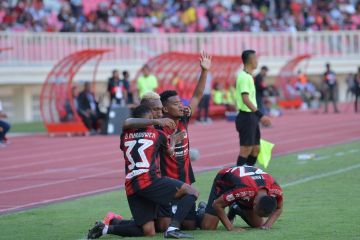 Persipura cengkeram puncak Grup Timur setelah taklukkan Deltras 1-0