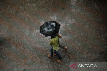 BMKG peringatkan potensi hujan lebat sejumlah wilayah di Indonesia