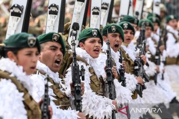 Parade militer di Santiago