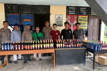Polisi sita 216 botol minuman keras di Kabupaten Bengkulu Tengah