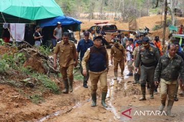 Bupati Bengkayang ingatkan masyarakat hindari PETI