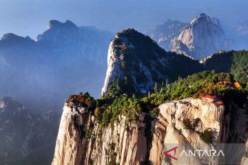 Pesona Gunung Huashan di Provinsi Shaanxi