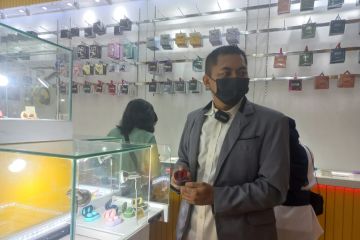 Buka gerai di Surabaya, merek aksesoris ponsel Indonesia bidik pasar internasional