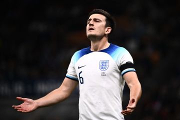 Southgate tolak campakkan Harry Maguire dan Nick Pope