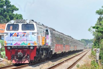 Peringati HUT ke-77, KAI siapkan LRT Jabodebek dan KA cepat