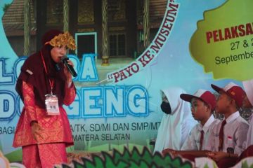 Lomba mendongeng guru taman kanak-kanak
