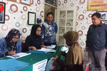 Bawaslu Cilegon pastikan kelengkapan 52 berkas pendaftar Panwascam