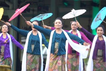 Festival Payung Indonesia 2022 dan 81 grup seni lestarikan tradisi