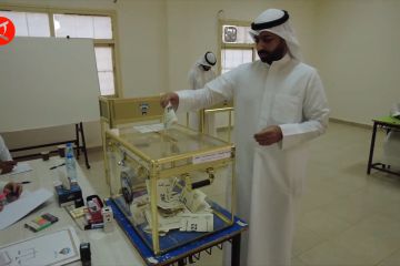 Kuwait gelar pemilihan parlemen