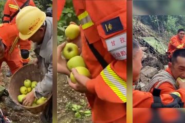 Warga terdampak gempa Luding, China bagikan apel ke tim penyelamat