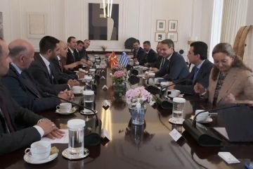 Yunani dan Makedonia Utara akan perkuat kerja sama di sektor energi