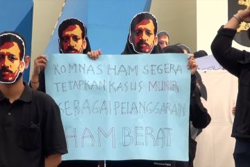 Aksi solidaritas untuk aktivis HAM Munir Said