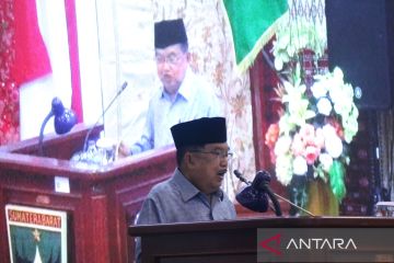 Jusuf Kalla mengusulkan Sumbar fokus majukan perkebunan rakyat