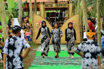 Kemarin, Hari Batik Nasional hingga dorong neraca komoditas