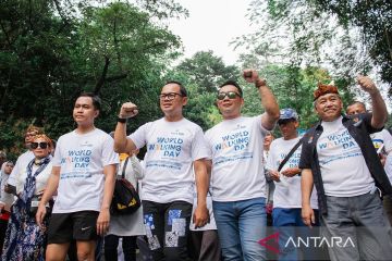 Ridwan Kamil ajak warga berjalan kaki di Hari Berjalan Sedunia 2022